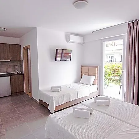 Hotel Astarti Skotina