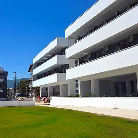 Hotel Astarti Skotina
