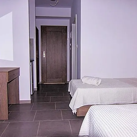 Hotel Astarti *