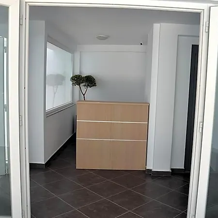 Hotel Astarti